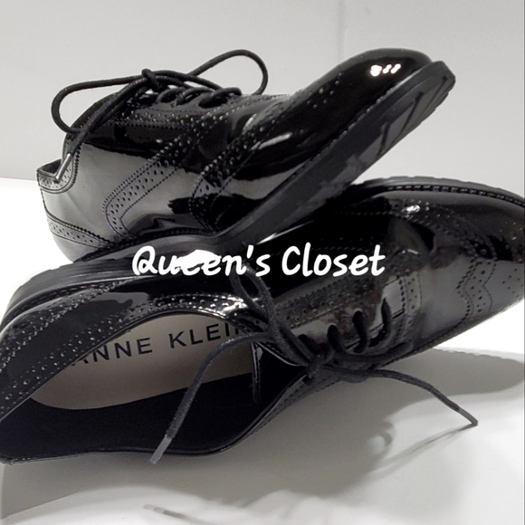 Anne Klein | Patent Lace Up Wing Tip Loafers | BRAND NEW - Picture 4 of 7